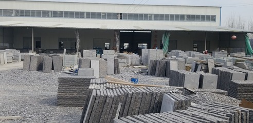 青石仿古石凳加工現場展示